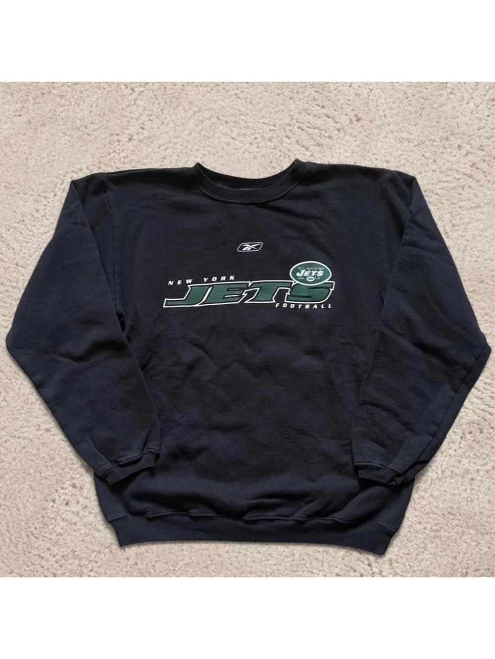 Beautiful vintage 1990s Reebok New York Jets crewneck sweatshirt.
